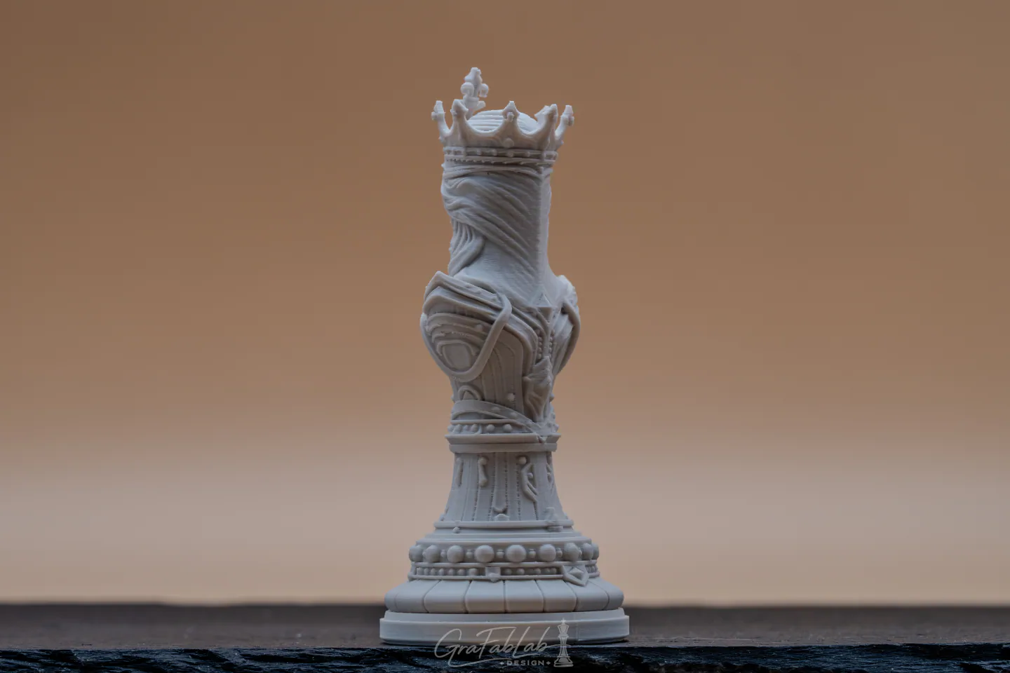 GraFabLab Chess 10 — Queen — Photo C