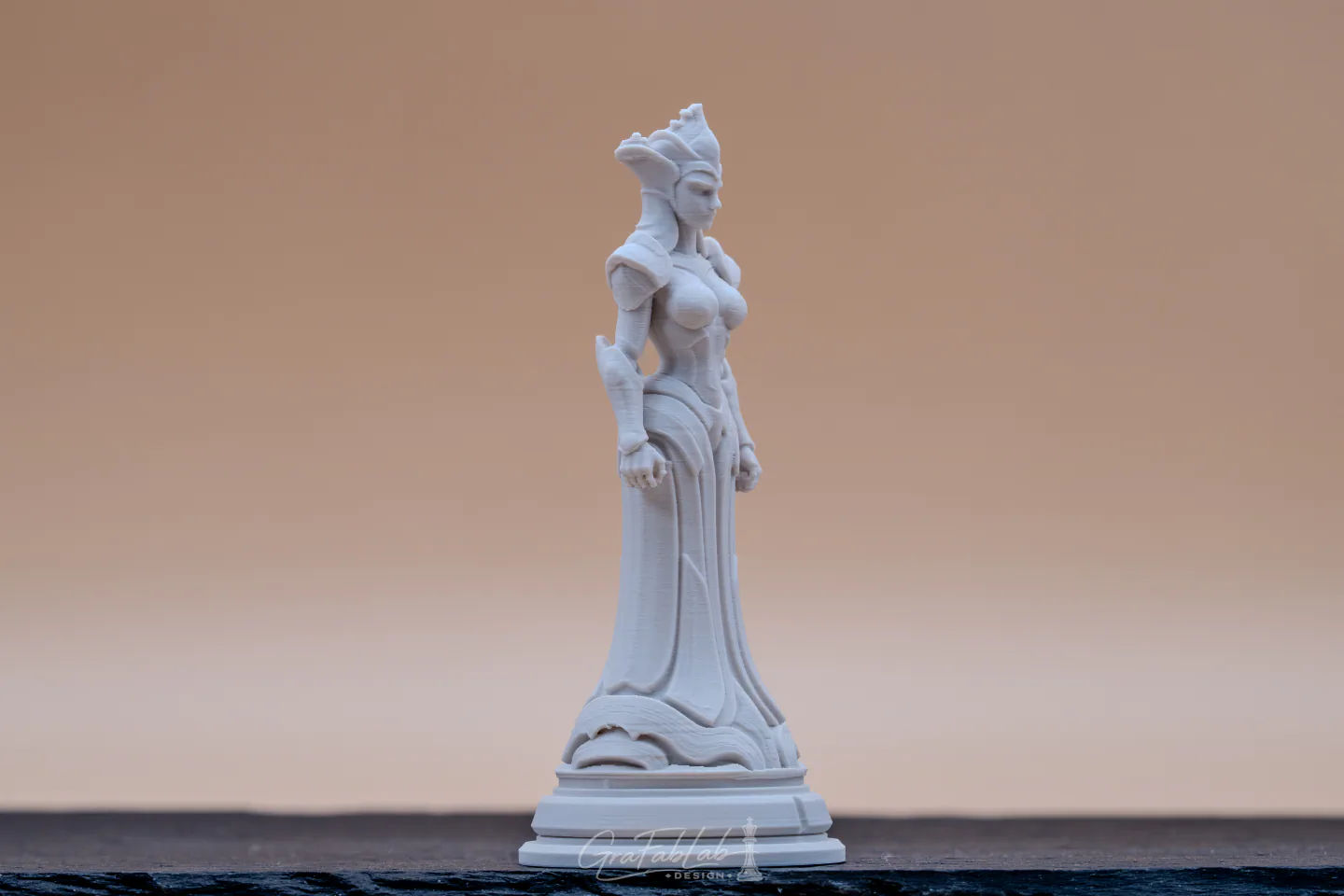 GraFabLab Chess 11 — Queen — Photo B