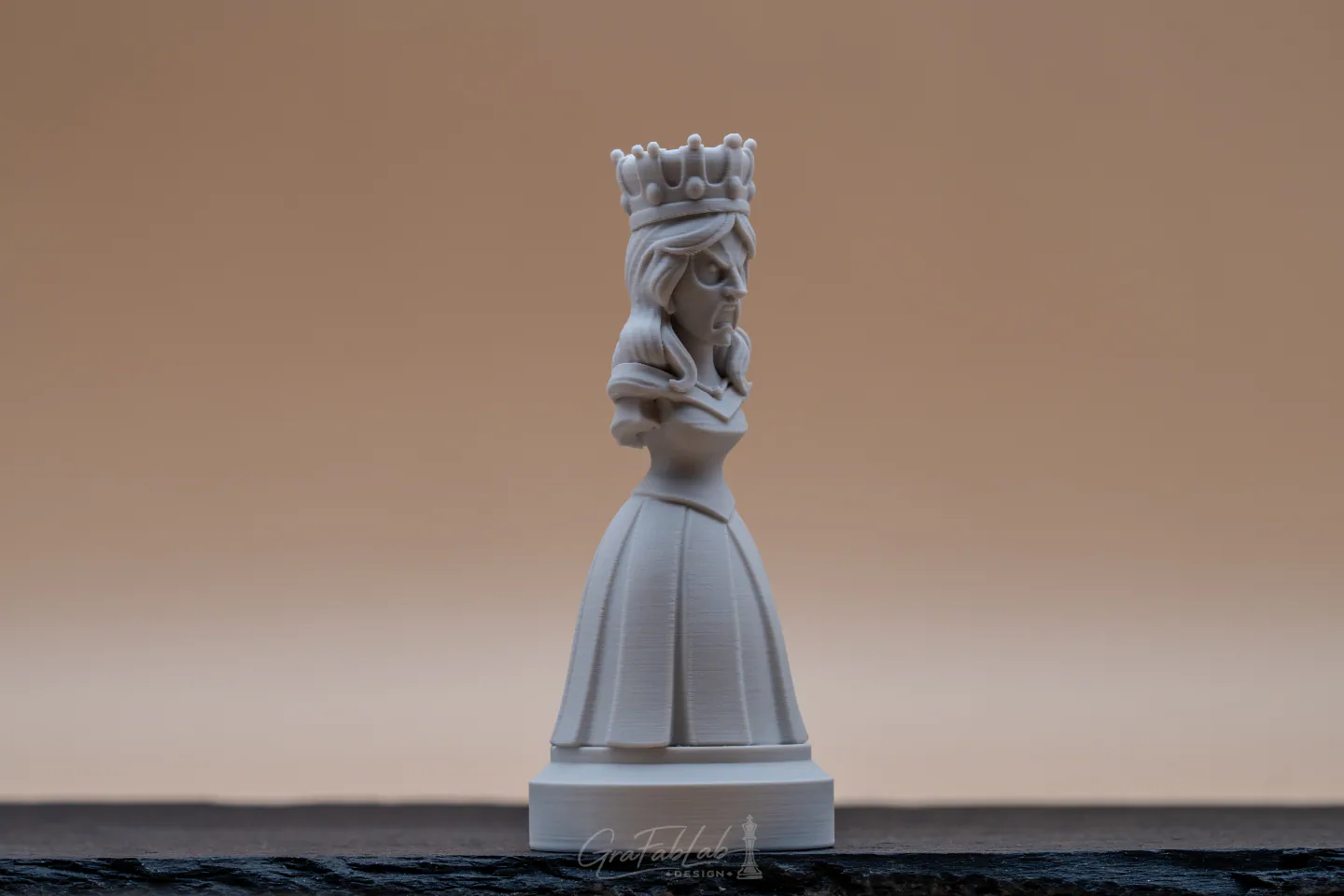 GraFabLab Chess 22 — Queen — Photo B