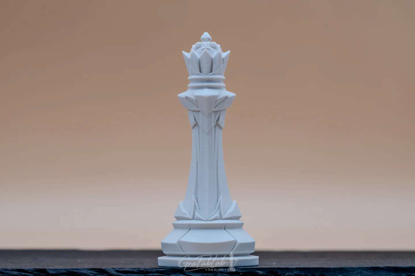 GraFabLab Chess 24 — Queen — Photo A