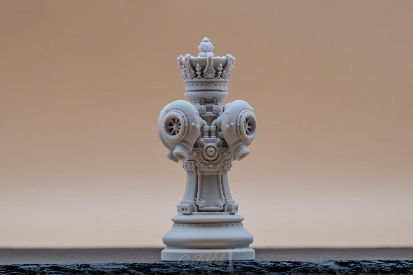 GraFabLab Chess 28 — Queen — Photo A