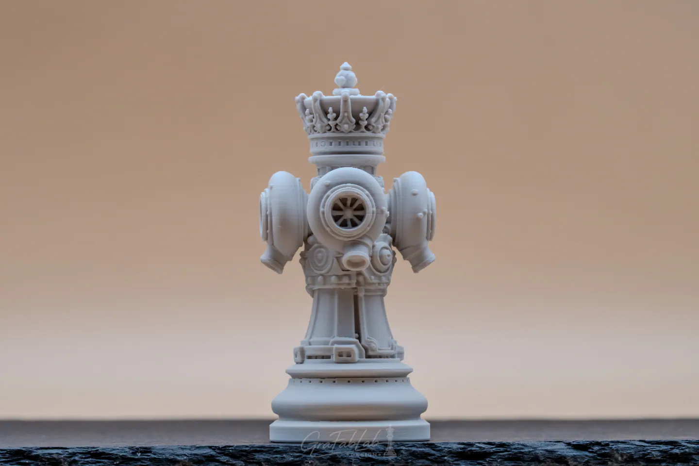 GraFabLab Chess 28 — Queen — Photo B