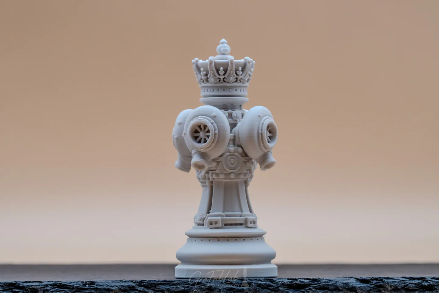 GraFabLab Chess 28 — Queen — Photo C