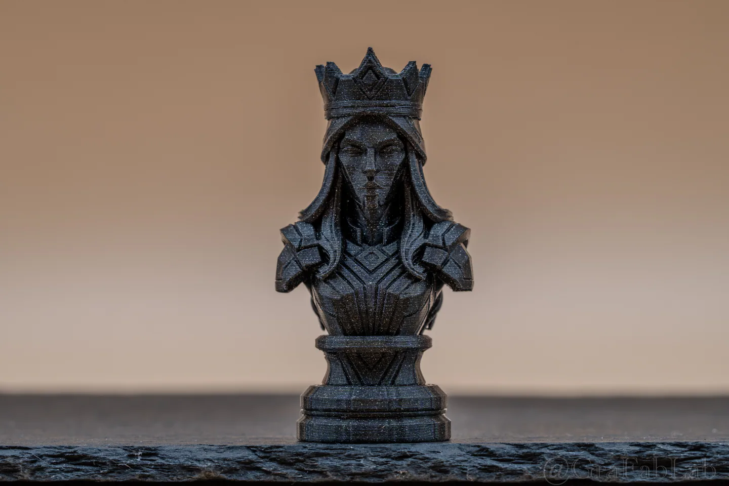 GraFabLab Chess 32 — Queen — Detail view