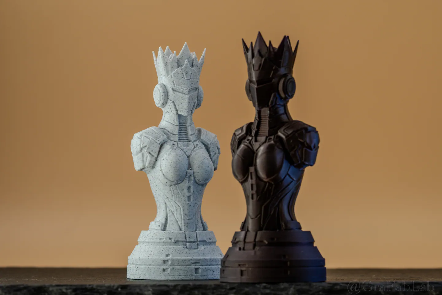 GraFabLab Chess 48 — Queen — Detail view