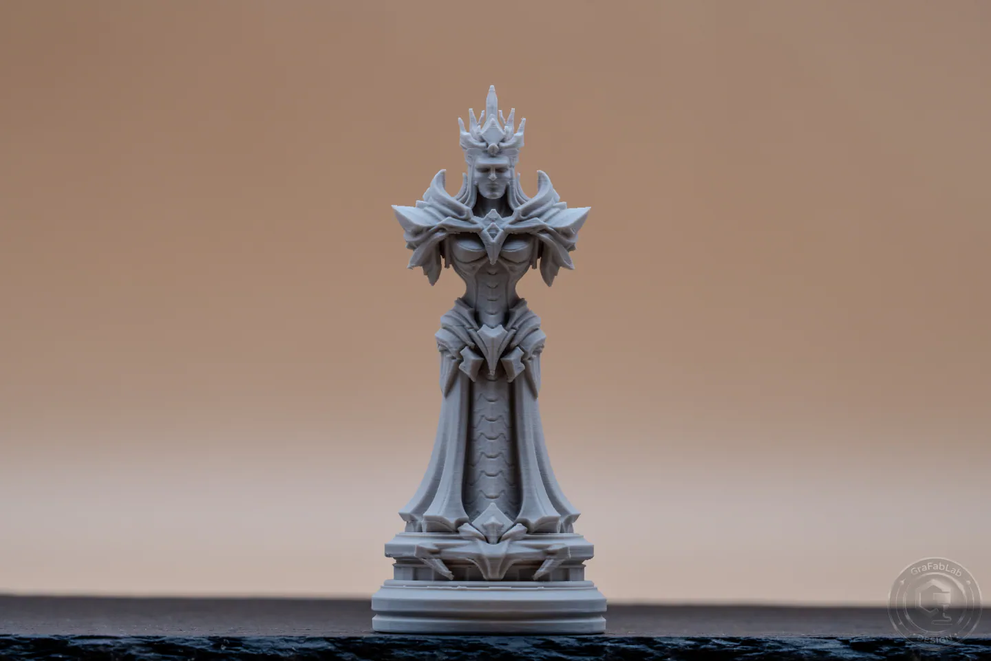 GraFabLab Chess 54 — Queen — Photo A