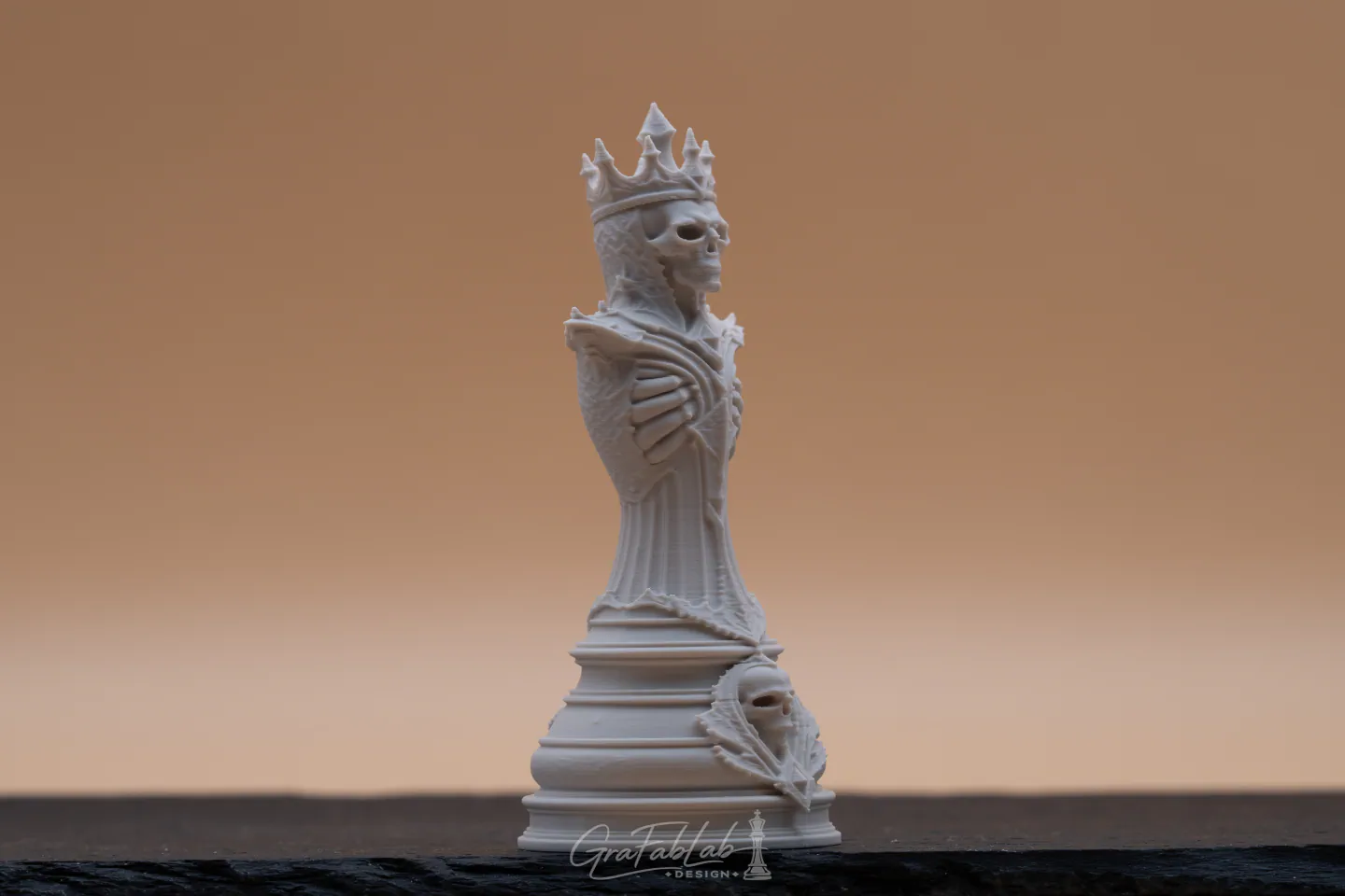 GraFabLab Chess 70 — Queen — Photo B