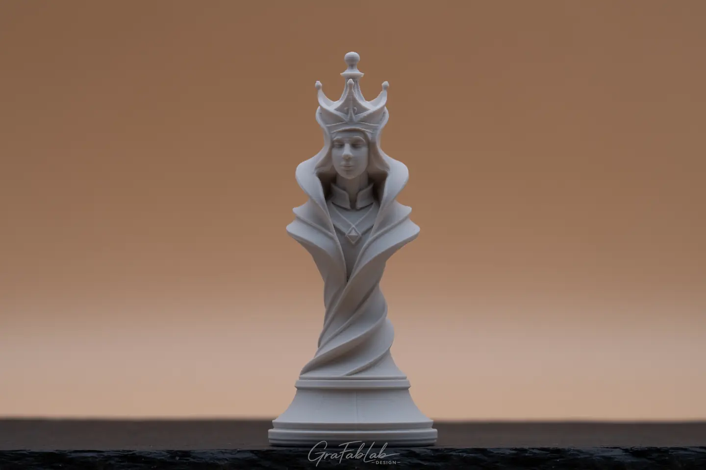 GraFabLab Chess 73 — Queen — Photo A